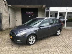 Grijs, metallic lak Gebruikt 2012 Kia Ceed Plus Stationwagen | € 3.999 (Eerlijke prijs)