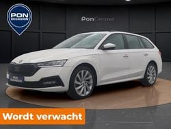 Wit Gebruikt 2022 Skoda Octavia Ambition Stationwagen | € 23.950 (Goede deal)