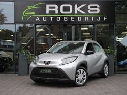 Grijs Gebruikt 2024 Toyota Aygo Play Hatchback | € 18.950 (Goede deal)