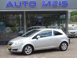 Grijs Gebruikt 2008 Opel Corsa Cosmo Hatchback | € 1.995 (Eerlijke prijs)