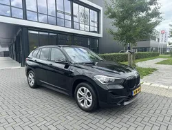 Zwart Gebruikt 2022 BMW X1 SUV | € 30.950 (Eerlijke prijs)