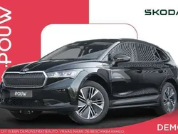 Zwart Nieuw 2024 Skoda Enyaq iV Business Line SUV | € 46.450 (Duur)