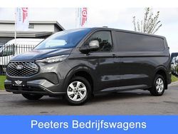 Grijs Gebruikt 2024 Ford E-Transit Limited Van | € 39.850