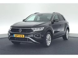 Zwart Gebruikt 2024 VW T-Roc Edition SUV | € 36.749 (Iets duurder)