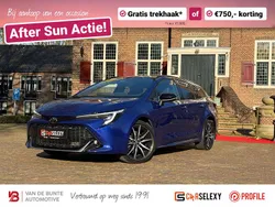 Blauw Gebruikt 2023 Toyota Corolla Hybrid Sport Stationwagen | € 29.950