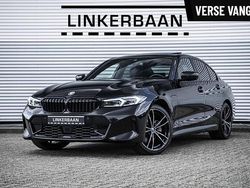 Zwart Gebruikt 2024 BMW 330 M Sport Sedan | € 47.895 (Eerlijke prijs)