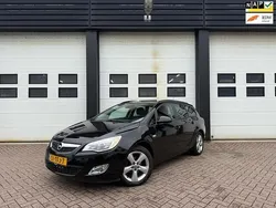 Zwart Gebruikt 2012 Opel Astra Edition Stationwagen | € 2.950 (Super prijs)