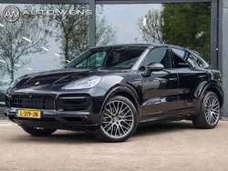 Zwart, metallic lak Gebruikt 2021 Porsche Cayenne Sport SUV | € 74.900 (Goede deal)