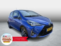 Blauw Gebruikt 2018 Toyota Yaris Premium Hatchback | € 16.999 (Eerlijke prijs)