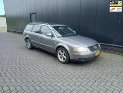 Grijs Gebruikt 2004 VW Passat Highline Stationwagen | € 1.650 (Super prijs)