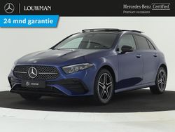 Donker spectraalblauw metallic Gebruikt 2024 Mercedes A250 AMG line Plus Hatchback | € 39.945 (Iets duurder)