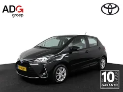 Zwart Gebruikt 2017 Toyota Yaris Hybrid Design Hatchback | € 13.450 (Eerlijke prijs)