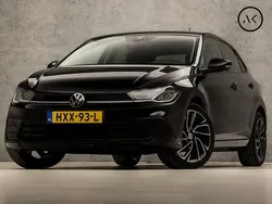 Zwart Gebruikt 2023 VW Polo Sportline Hatchback | € 21.945 (Goede deal)