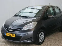 Grijs Gebruikt 2014 Toyota Yaris Hatchback | € 9.495 (Duur)