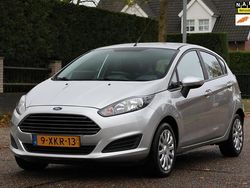 Grijs Gebruikt 2014 Ford Fiesta Style Hatchback | € 4.945 (Eerlijke prijs)