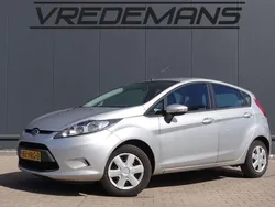 Grijs, metallic lak Gebruikt 2009 Ford Fiesta Trend Hatchback | € 2.450 (Goede deal)