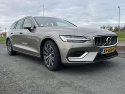 Grijs Gebruikt 2019 Volvo V60 Inscription Stationwagen | € 23.999 (Duur)