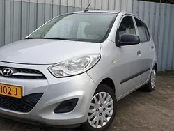 Grijs Gebruikt 2013 Hyundai i10 Pure Hatchback | € 2.850 (Eerlijke prijs)