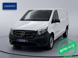 Wit Gebruikt 2022 Mercedes Vito MPV | € 32.745 (Eerlijke prijs)