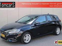 Zwart Gebruikt 2021 Hyundai i30 Premium Hatchback | € 21.750 (Super prijs)