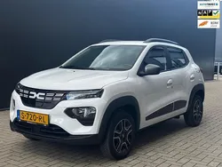 Wit Gebruikt 2023 Dacia Spring Expression Hatchback | € 10.950 (Eerlijke prijs)