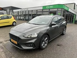 Grijs Gebruikt 2021 Ford Focus Business Edition Stationwagen | € 18.950 (Eerlijke prijs)
