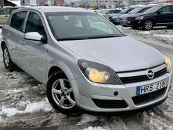 Gebruikt 2005 Opel Astra GTC Sedan | € 1.950