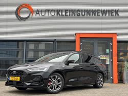 Zwart Gebruikt 2024 Ford Focus ST-Line X Stationwagen | € 29.950 (Eerlijke prijs)