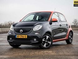 Zwart Gebruikt 2018 Smart ForFour Passion Hatchback | € 7.845 (Eerlijke prijs)