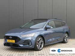 Blauw Gebruikt 2024 Ford Focus ST-Line X Stationwagen | € 28.940 (Iets duurder)