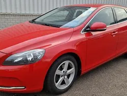 Rood Gebruikt 2014 Volvo V40 Summum Stationwagen | € 5.500 (Eerlijke prijs)