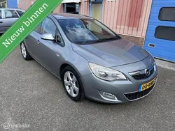 Grijs Gebruikt 2011 Opel Astra Hatchback | € 5.350 (Eerlijke prijs)