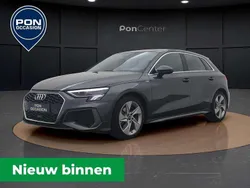 Grijs Gebruikt 2023 Audi A3 Sportback S-Line Hatchback | € 29.450 (Eerlijke prijs)
