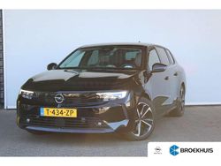 Zwart, metallic lak Gebruikt 2023 Opel Astra Stationwagen | € 25.900 (Super prijs)