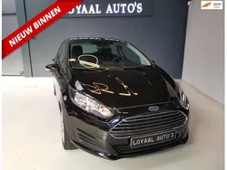 Zwart Gebruikt 2015 Ford Fiesta Titanium Hatchback | € 7.499 (Eerlijke prijs)