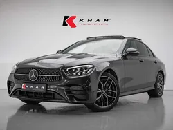 Grijs Gebruikt 2022 Mercedes E300 AMG line Sedan | € 39.995 (Goede deal)