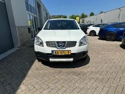 Wit Gebruikt 2009 Nissan Qashqai Visia SUV | € 4.950 (Eerlijke prijs)