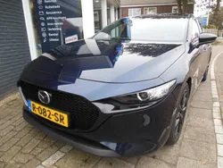 Blauw Gebruikt 2022 Mazda 3 Sportive Hatchback | € 28.950 (Iets duurder)