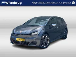 Grijs, metallic lak Gebruikt 2022 Cupra Born Hatchback | € 26.950 (Eerlijke prijs)