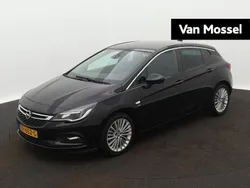 Zwart Gebruikt 2019 Opel Astra Edition Hatchback | € 12.940 (Eerlijke prijs)