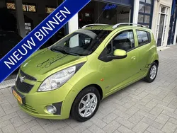Groen Gebruikt 2010 Chevrolet Spark LT Hatchback | € 2.299 (Eerlijke prijs)