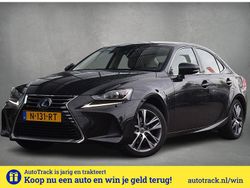 Zwart Gebruikt 2017 Lexus IS300h Business Edition Sedan | € 19.950 (Goede deal)