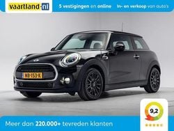 Zwart Gebruikt 2017 Mini Cooper Business Hatchback | € 13.745 (Eerlijke prijs)