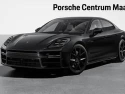 Zwart Gebruikt 2024 Porsche Panamera Sedan | € 197.761
