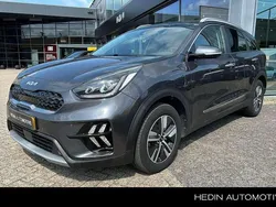 Zwart Gebruikt 2021 Kia Niro SUV | € 24.745 (Eerlijke prijs)