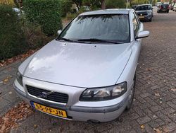 Zilver Gebruikt 2004 Volvo S60 Sedan | € 1.500 (Super prijs)