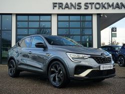Grijs metallic Gebruikt 2023 Renault Arkana Engineered SUV | € 26.495