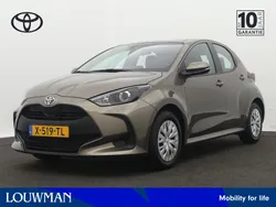 Groen metallic Gebruikt 2024 Toyota Yaris Active Hatchback | € 21.945 (Eerlijke prijs)