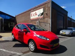 Rood Gebruikt 2014 Ford Fiesta Style Hatchback | € 4.450 (Eerlijke prijs)