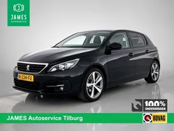 Zwart, metallic lak Gebruikt 2018 Peugeot 308 Active Hatchback | € 10.945 (Eerlijke prijs)